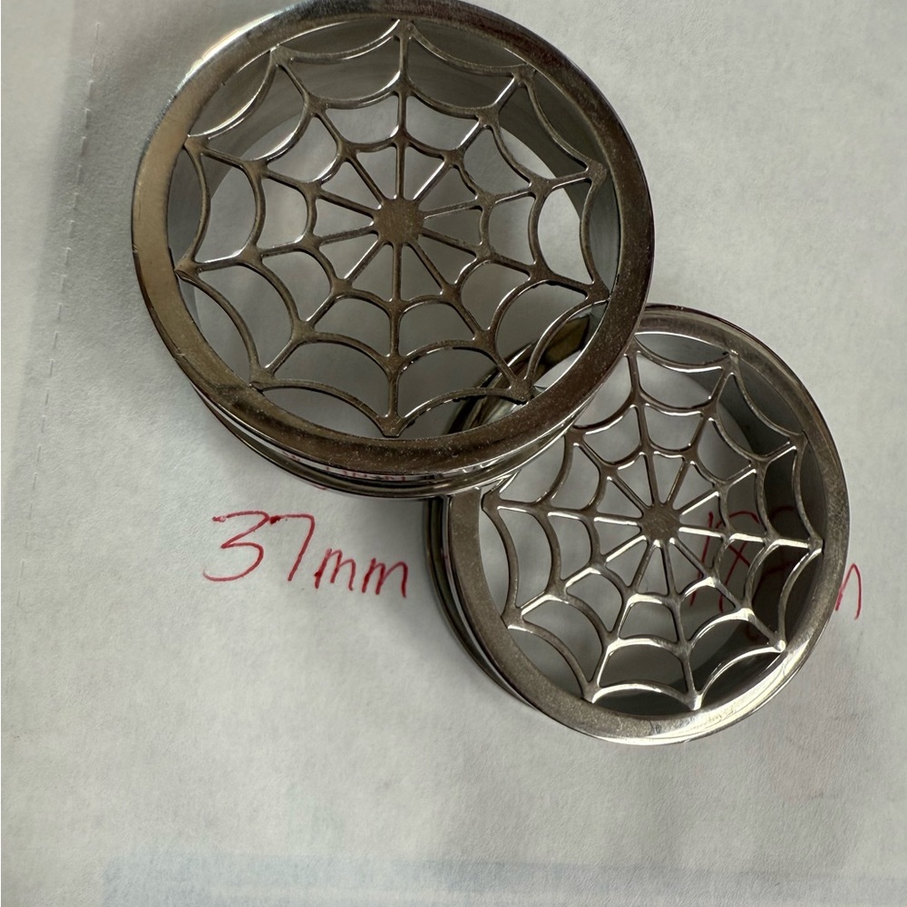 37mm and 40mm tunnels